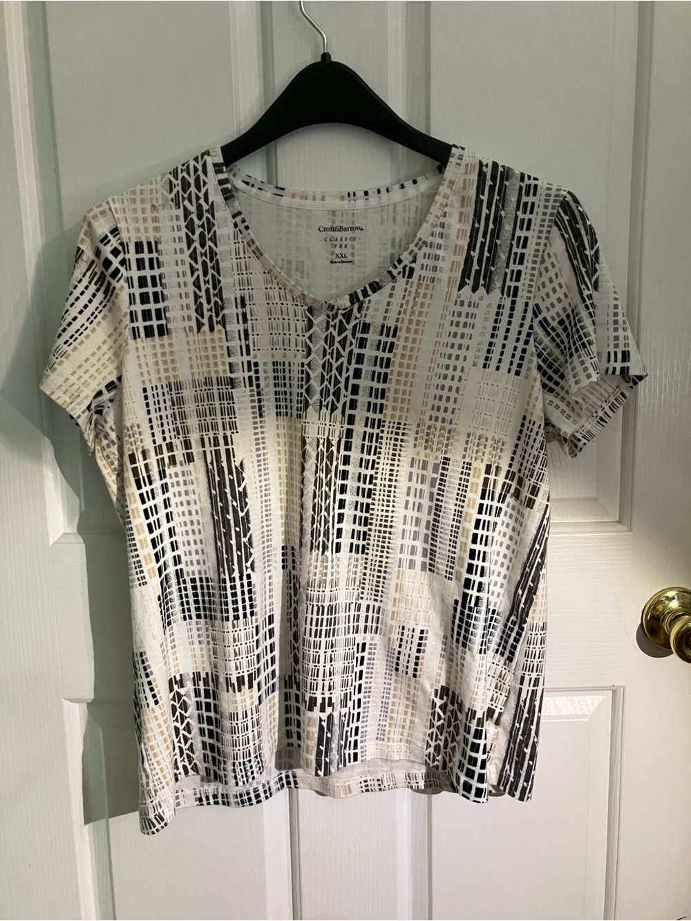 croft & barrow Short Sleeve Cotton V-Neck Grid Pattern Top - White, Black, Tan